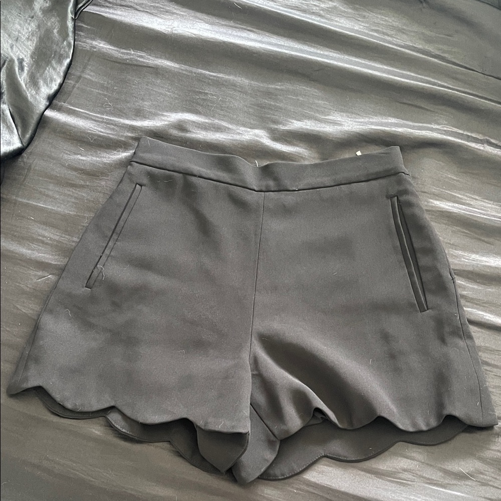 Wilfred Charcoal High Waist Scalloped Shorts